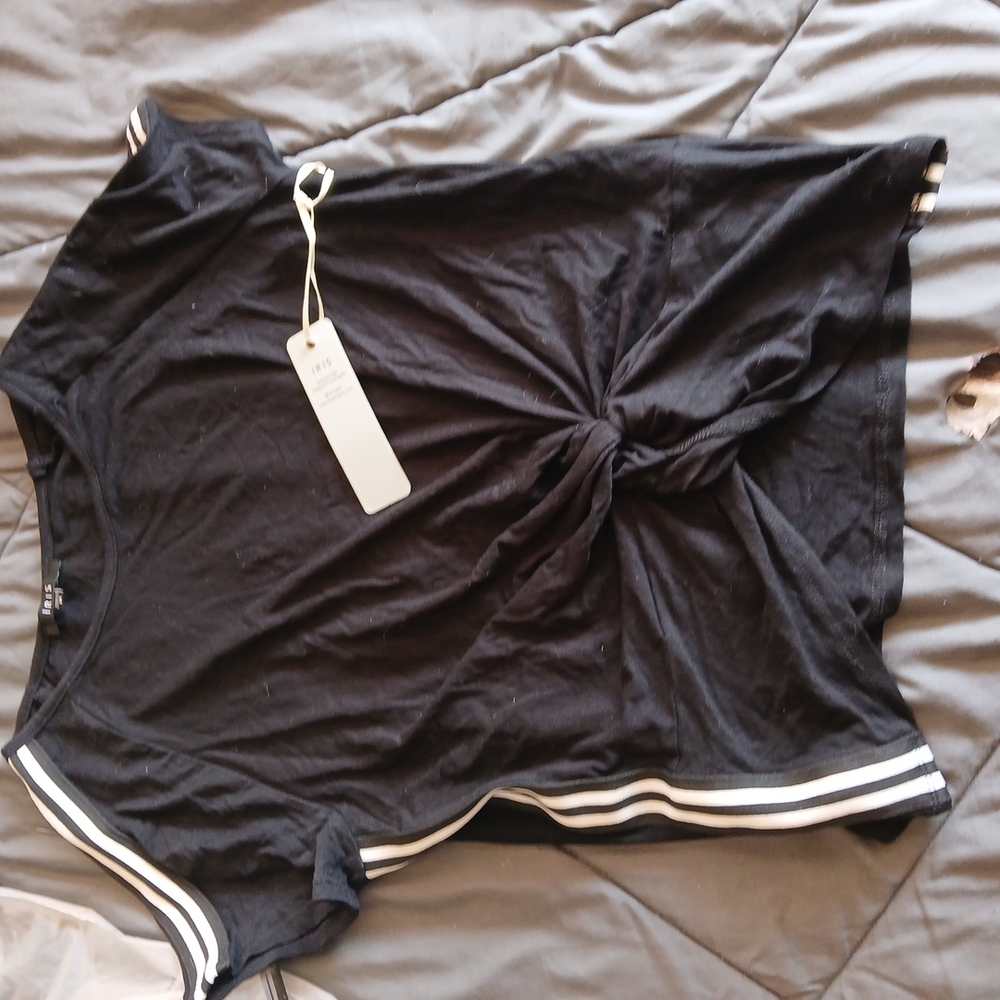 Black Knotted T-Shirt with White Stripes